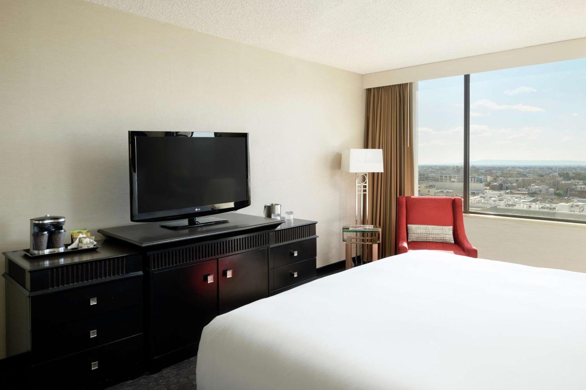Hotel Doubletree By Hilton Los Angeles Westside DOUBLETREE BY HILTON LOS ANGELES DOWNTOWN HOTEL